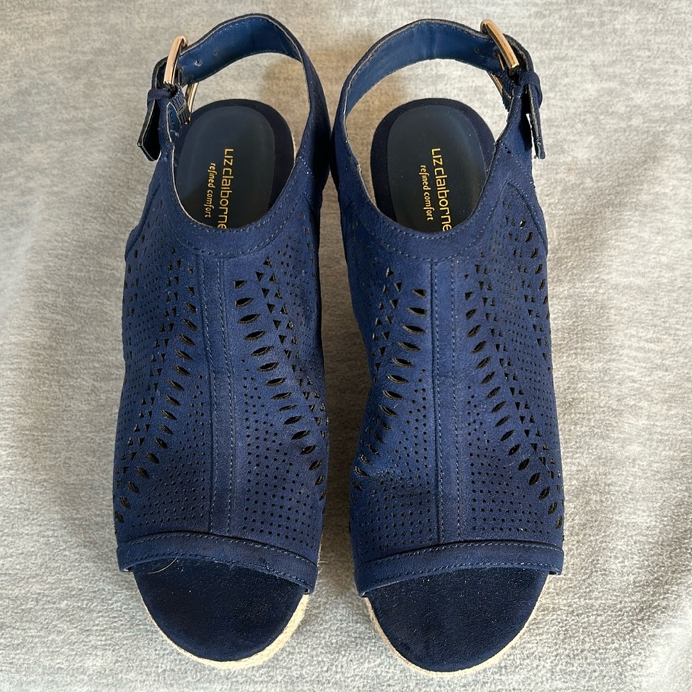 LIZ CLAIBORNE Open-Toe Sling Back Espadrilles with Shiny Gold Hardware